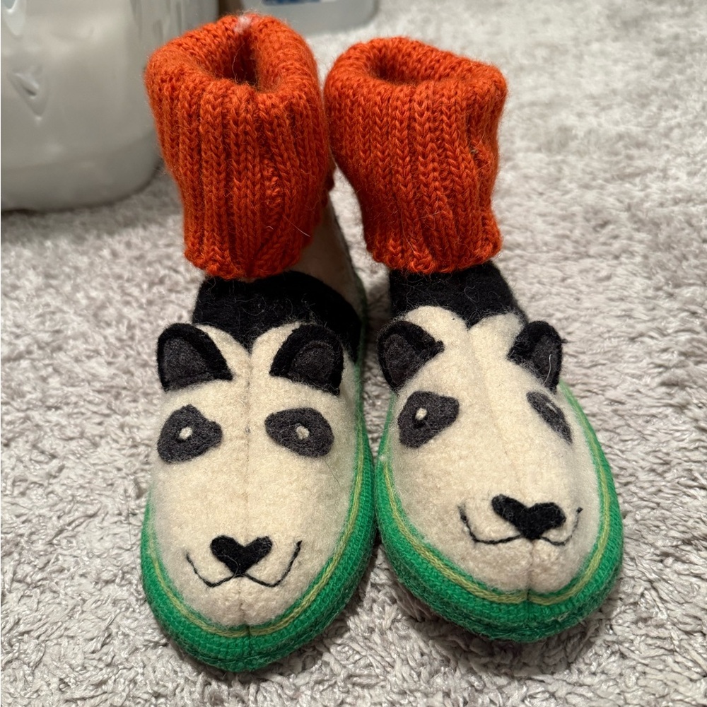 Kids Panda Slippers